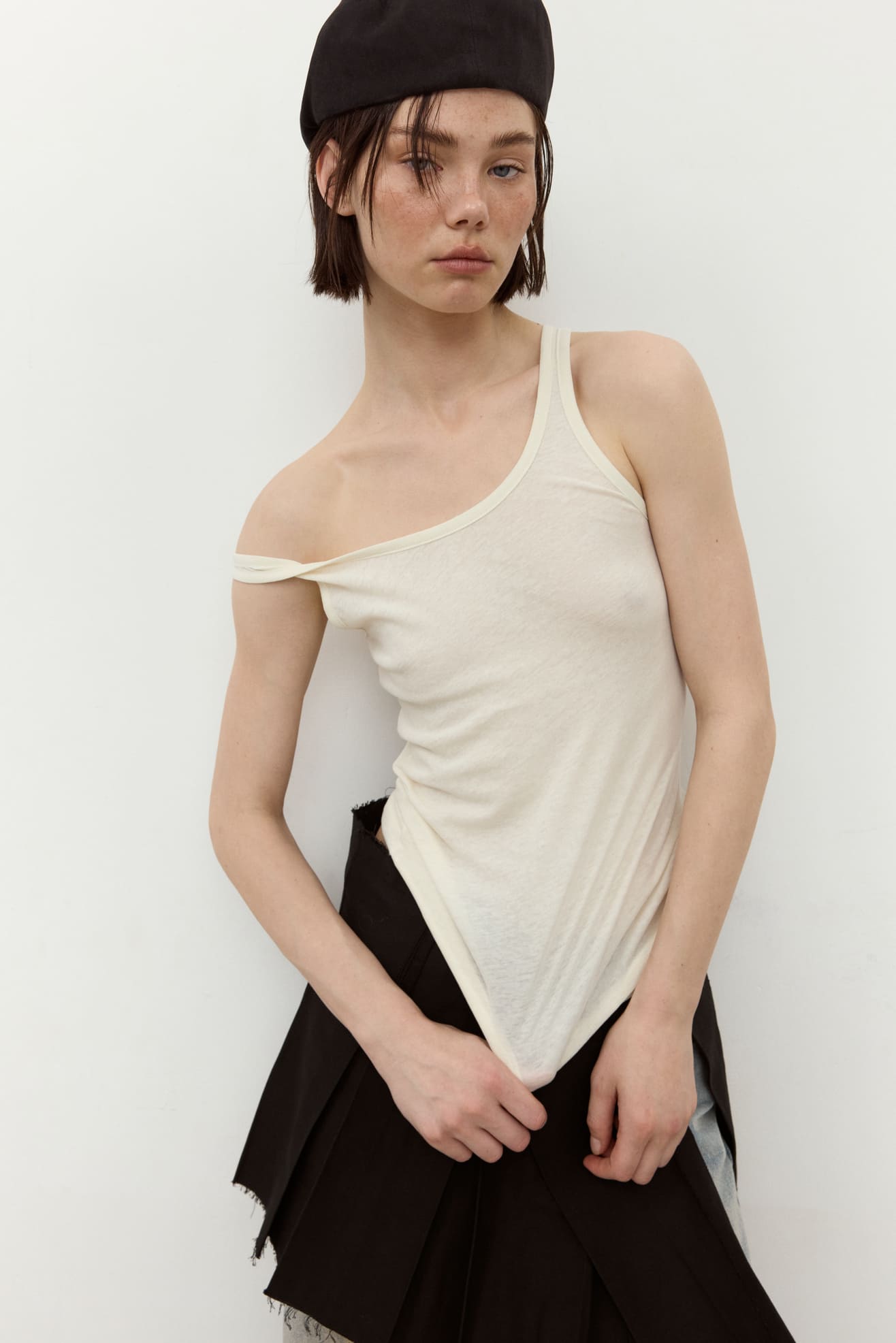МАЙКA SOFT SHEER